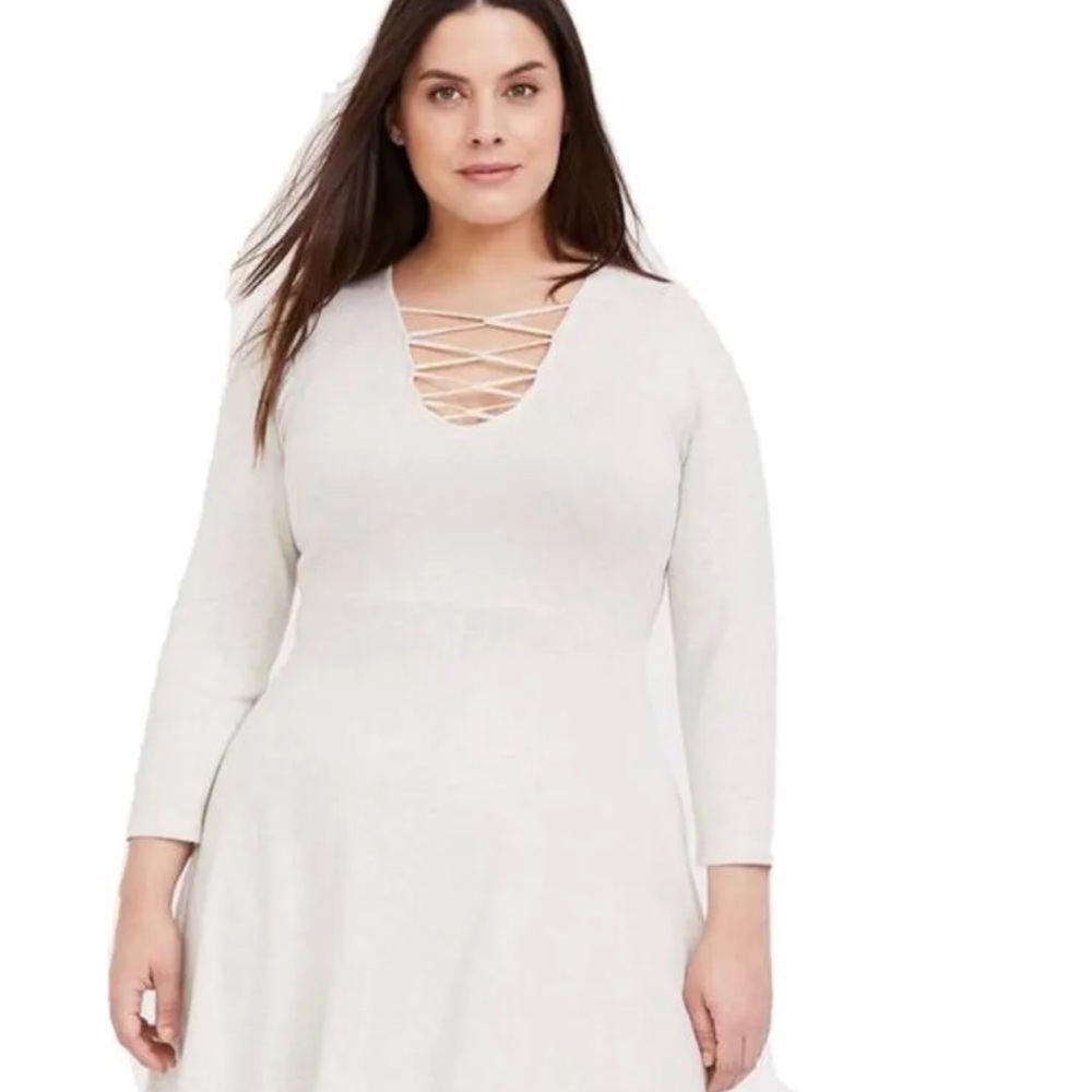 Torrid Cross Front oatmeal Mini Skater sweater Dress. Size 2. Nwt. 3/4 sleeve.